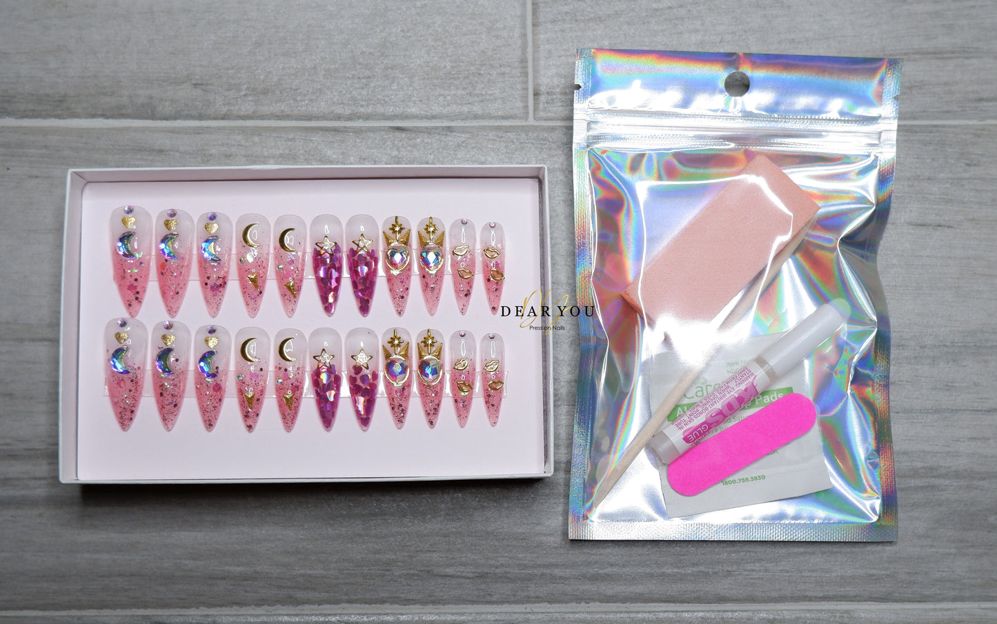 Crescent Moon 22pcs (Stiletto)