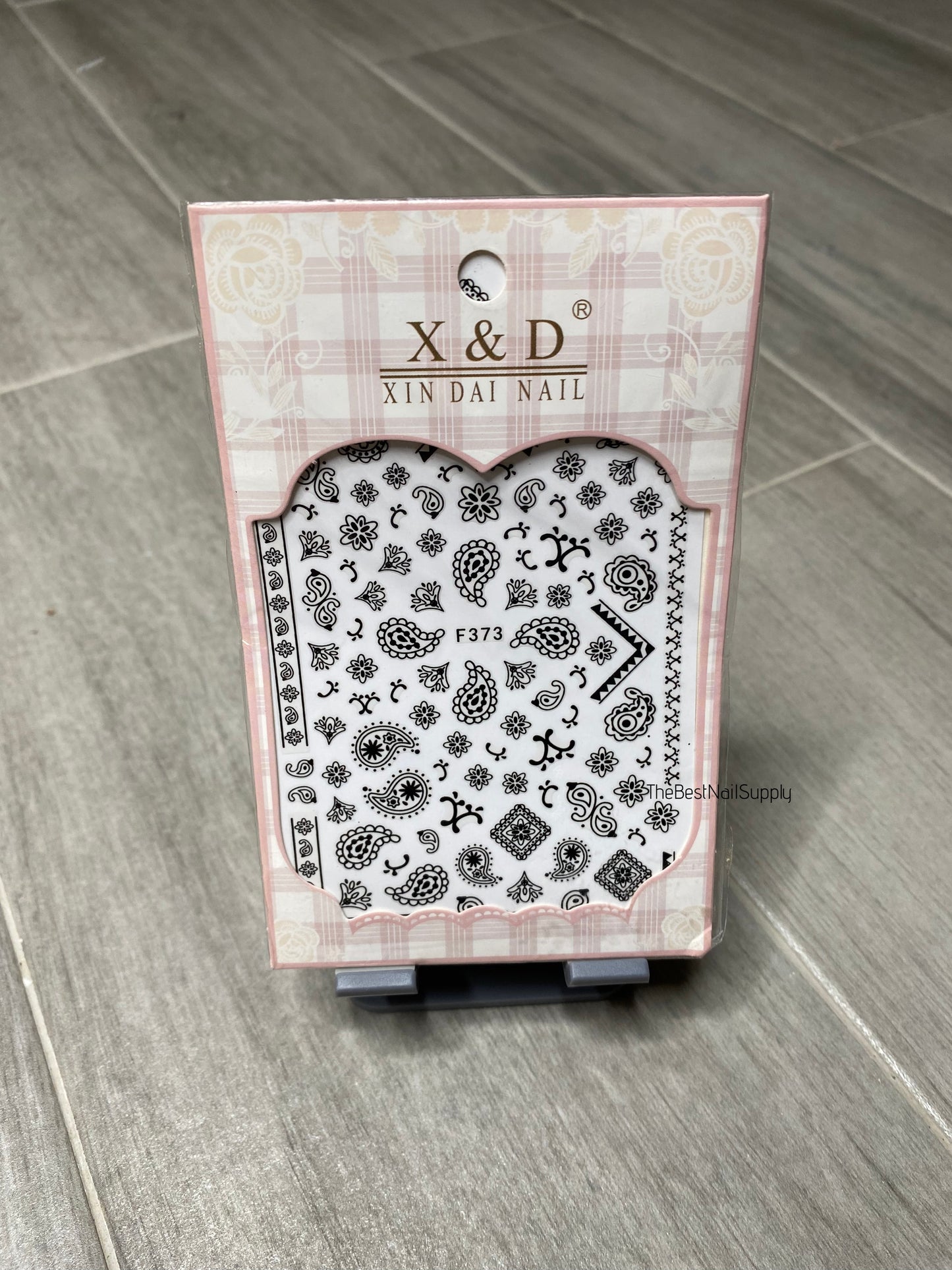 Bandana Pattern (Black or White)