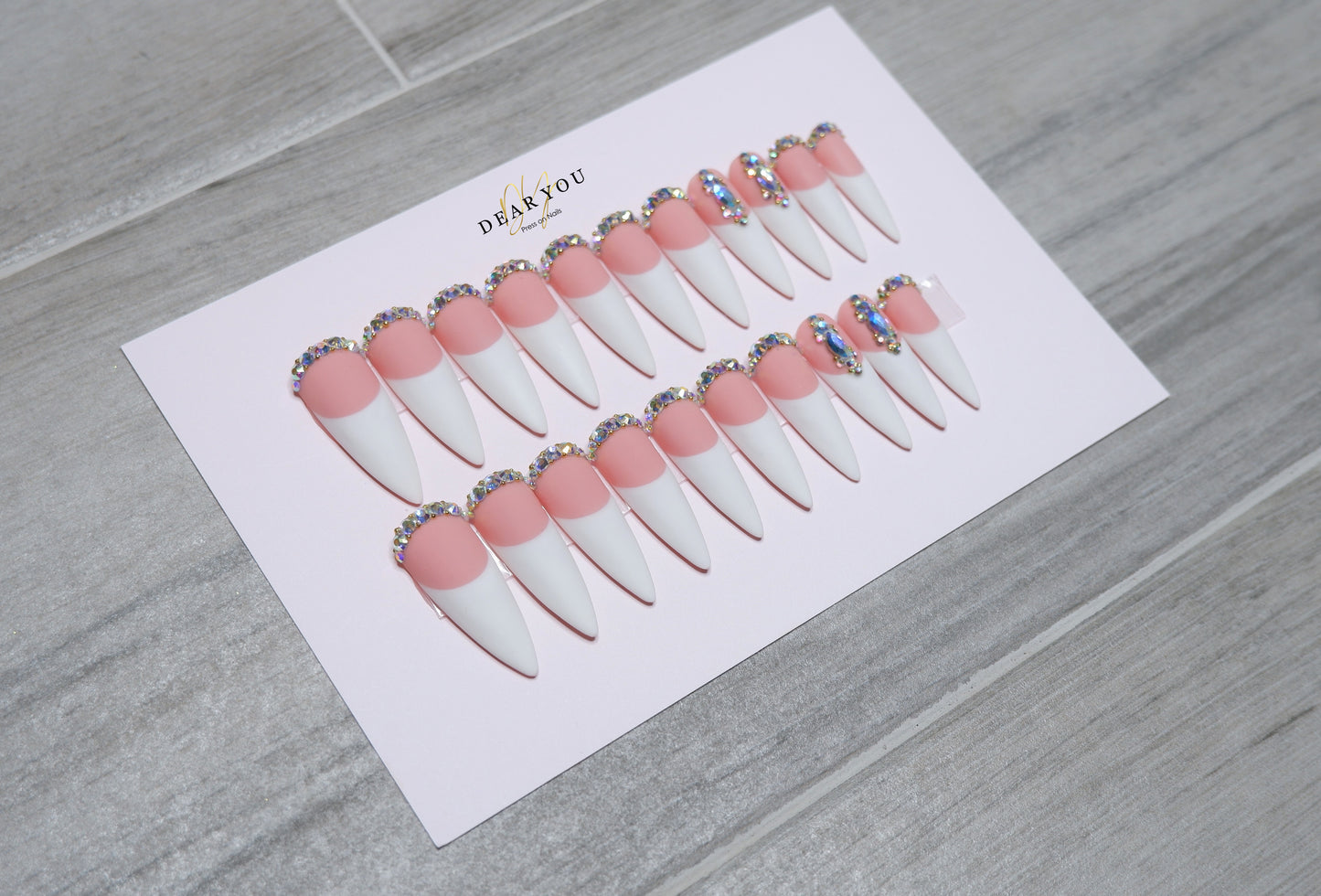 French Tip 22pcs (Stiletto)