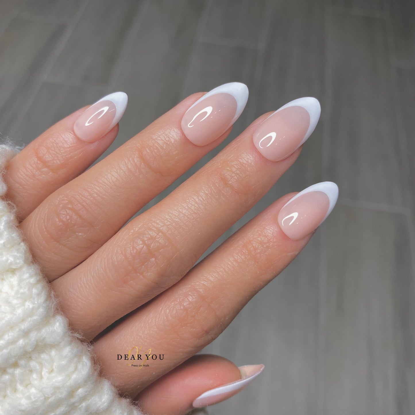 French Tip 24pcs (Almond)