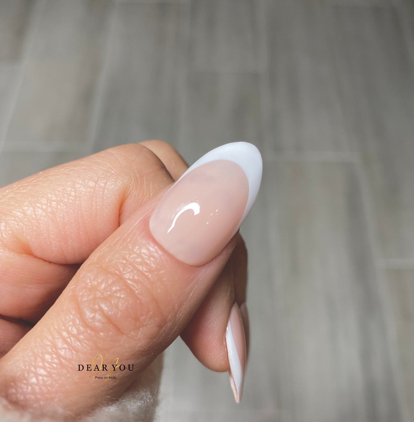 French Tip 24pcs (Almond)