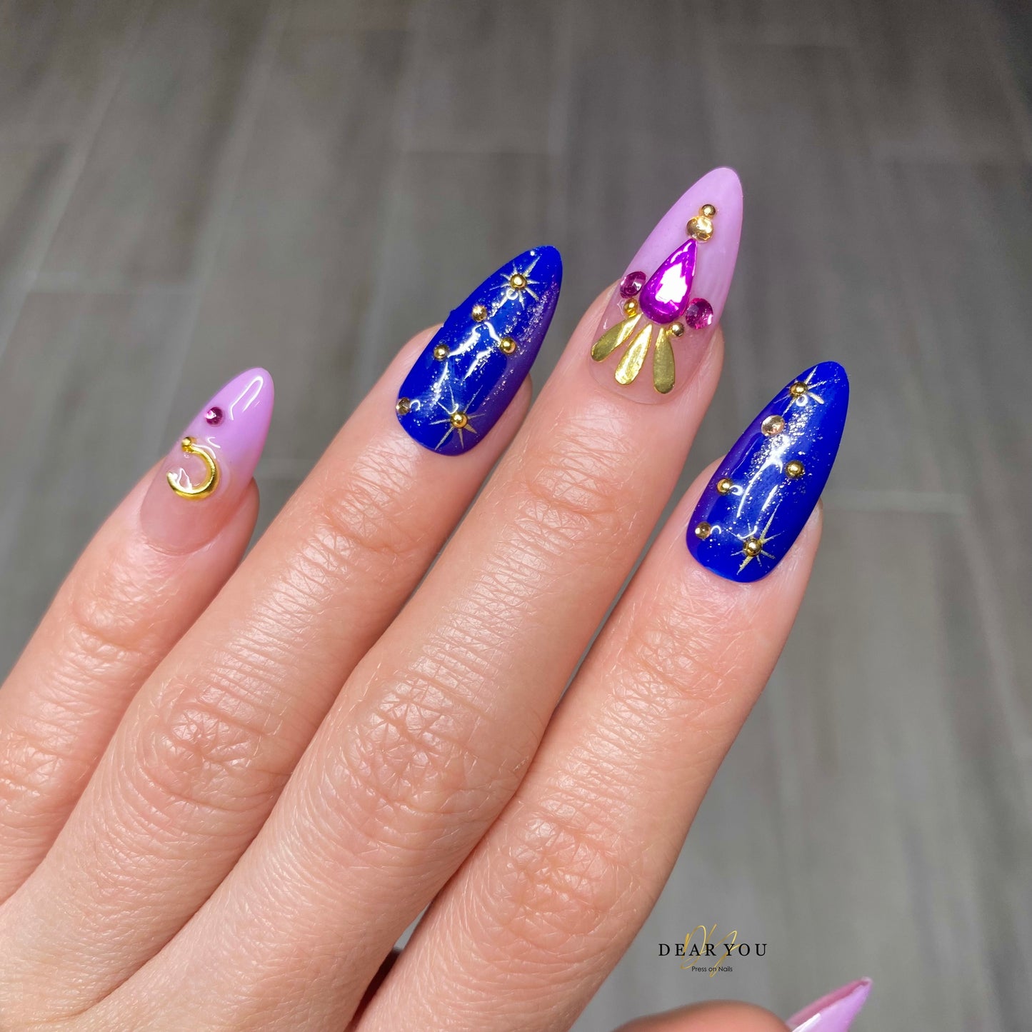 Moon and Stars Nail Set 24pcs (Almond)
